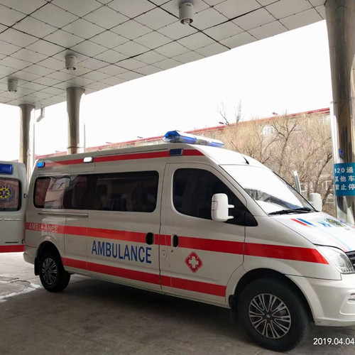 桑日救护车出租服务案例2